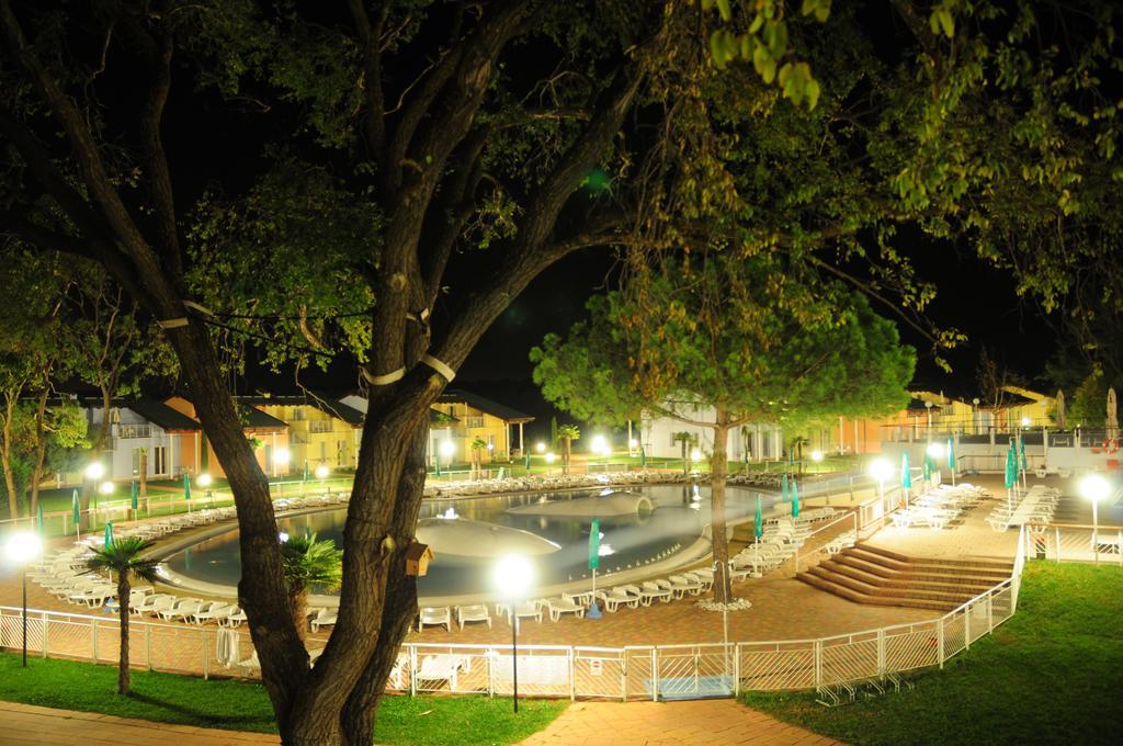 Club Village & Hotel Spiaggia Romea Lido di Volano Exterior photo